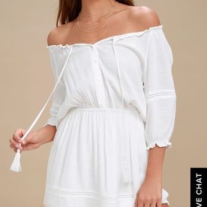 Lulu’s white dress